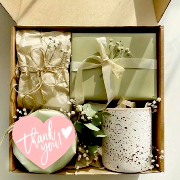 100 Cards & 500 Stickers Bundle - Picture 6 of 8